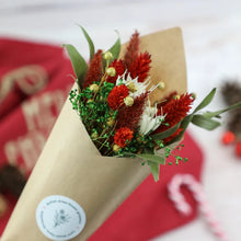 MINI DRIED FLOWER BOUQUET