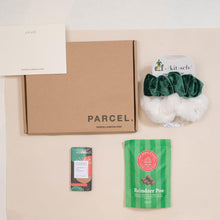 CHRISTMAS EVE GIFT BOX